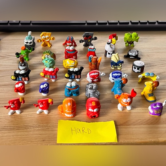 The Trash Pack Lot 230 toys garbage truck toilet grocery gang 3 chests RARE - Picture 10 of 11